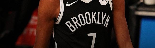 不被篮网交易就退役？杜兰特在线辟谣：太搞笑了