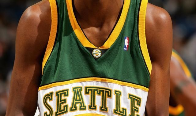 星空体育-NBA生涯首秀15周年纪念日 杜兰特再迎两项里程碑