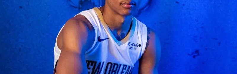 鹈鹕官方ins晒出今年新秀定妆照：费尔斯，奎因入镜